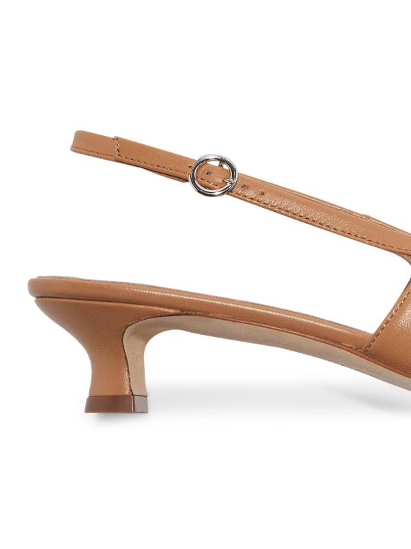 #3: حذاء سلينغ باك بكعب صغير بحجم 35 ملم من Catrina من الجلد - بيج