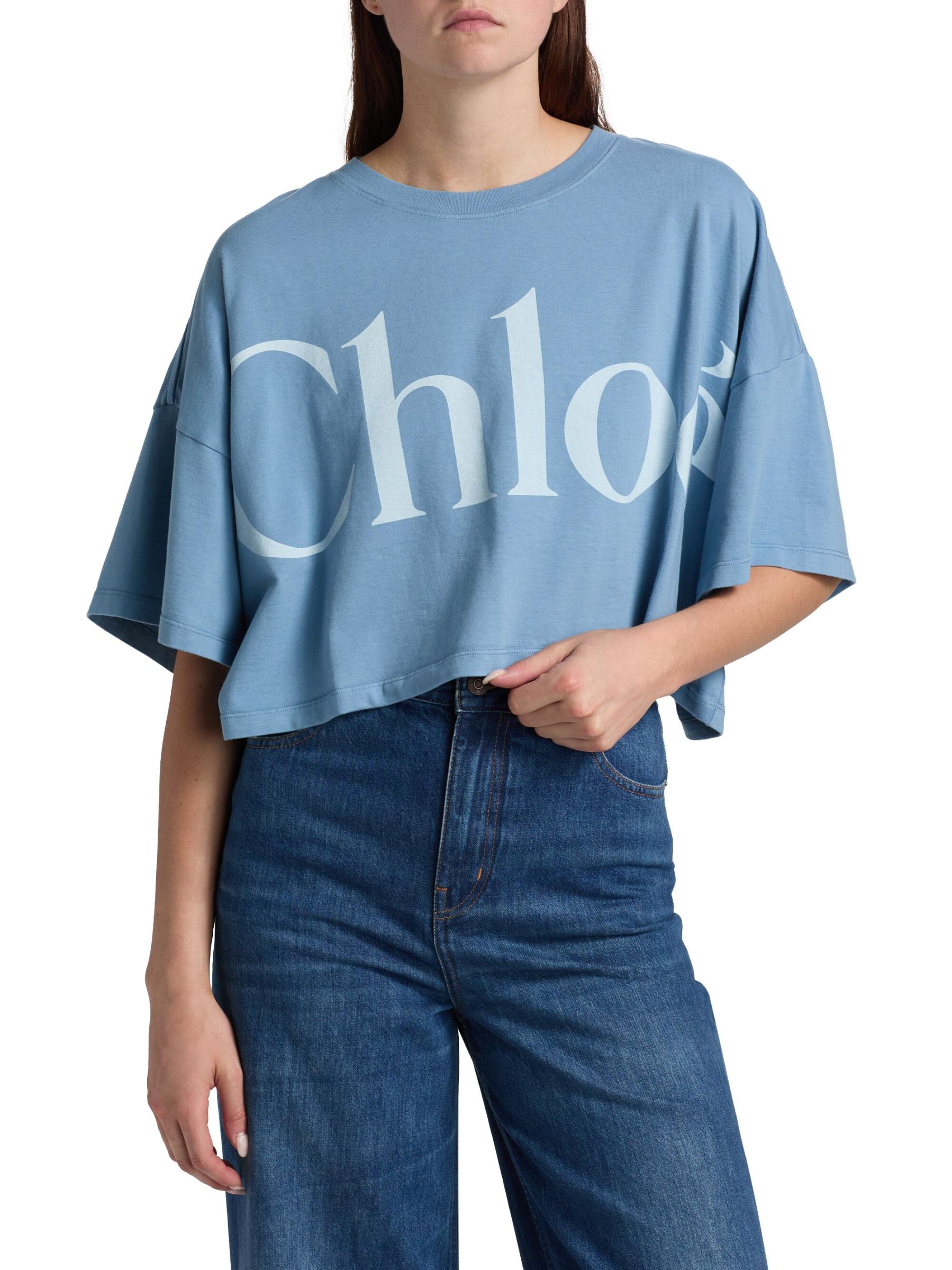 Chloe クロップド ボクシーロゴTシャツ 大人気 数量限定 Chloé - ボクシーロゴTシャツ をオンライン購入 | Saks Fifth