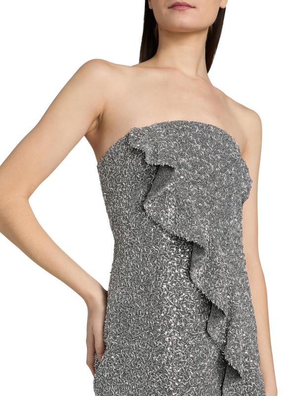 #5: فستان كوكتيل بدون حمالات مزين بكشكشة من كاتي سيكوين - فضة