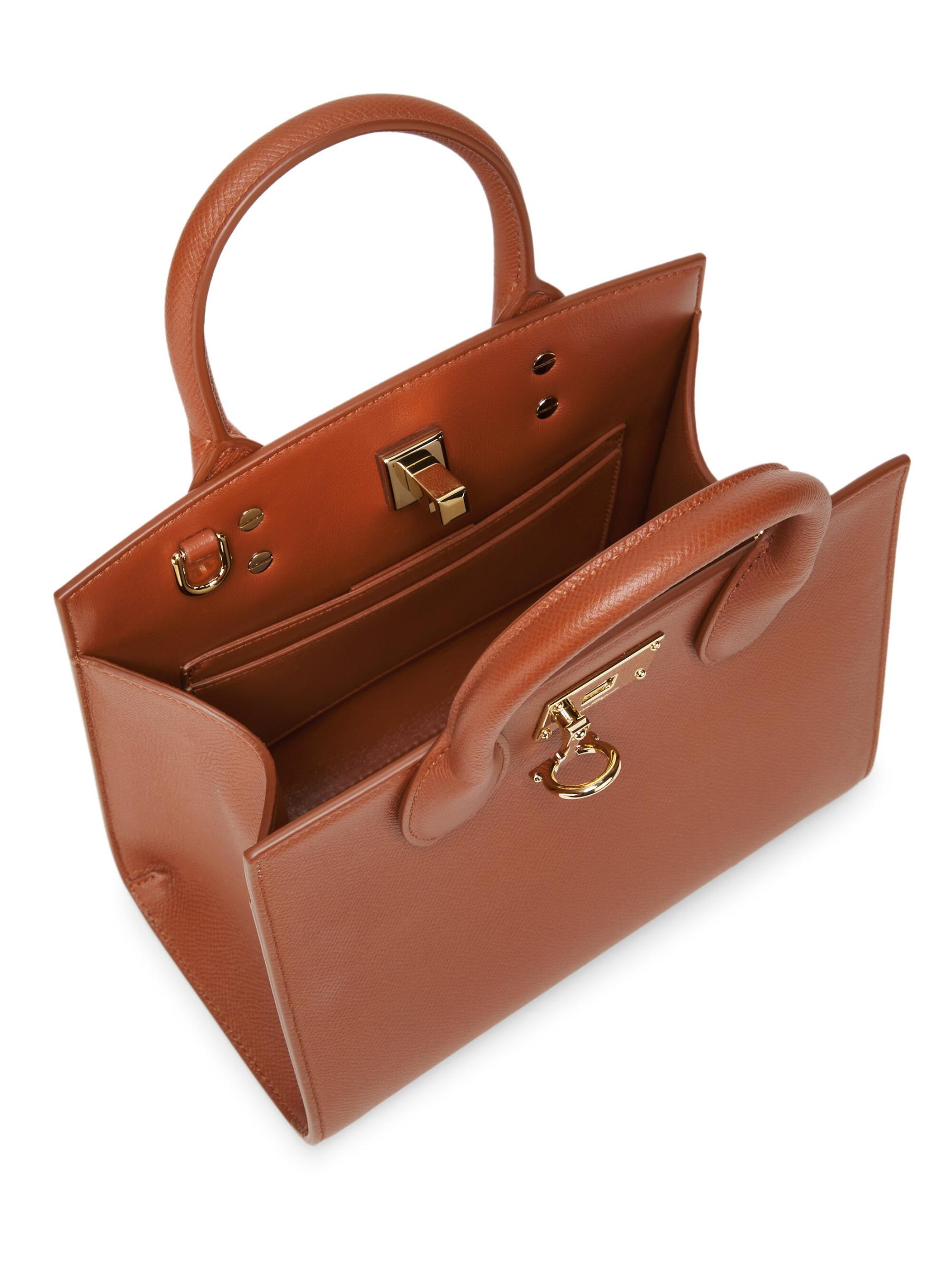 Ferragamo フェラガモ STUDIO BOX ミニ トップハンドル 関税込 楽天市場】フェラガモ ハンドバッグ レディース FERRAGAMO