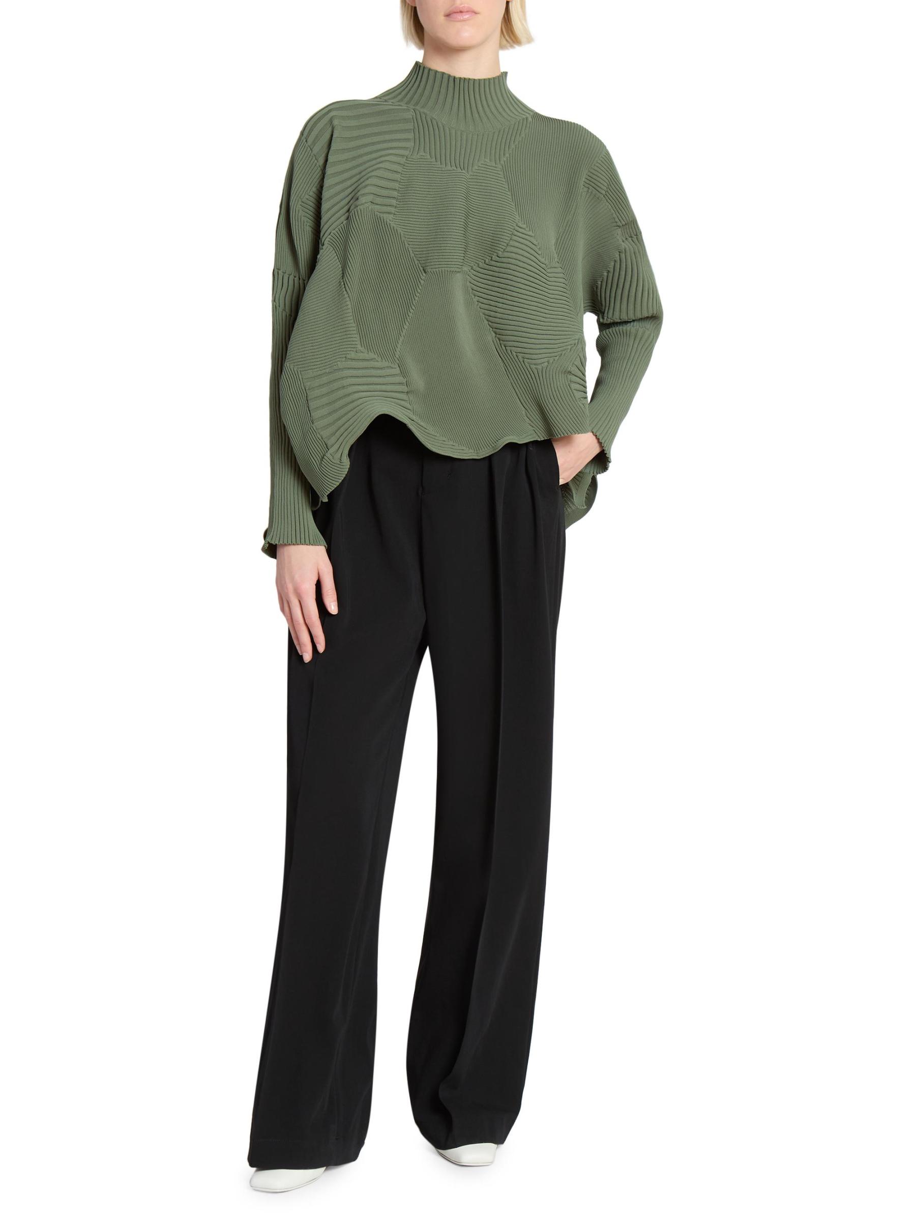 ISSEY MIYAKE KONEKONE ダークブラウン Kone Kone Pleated Long Sleeve Top – La Garçonne