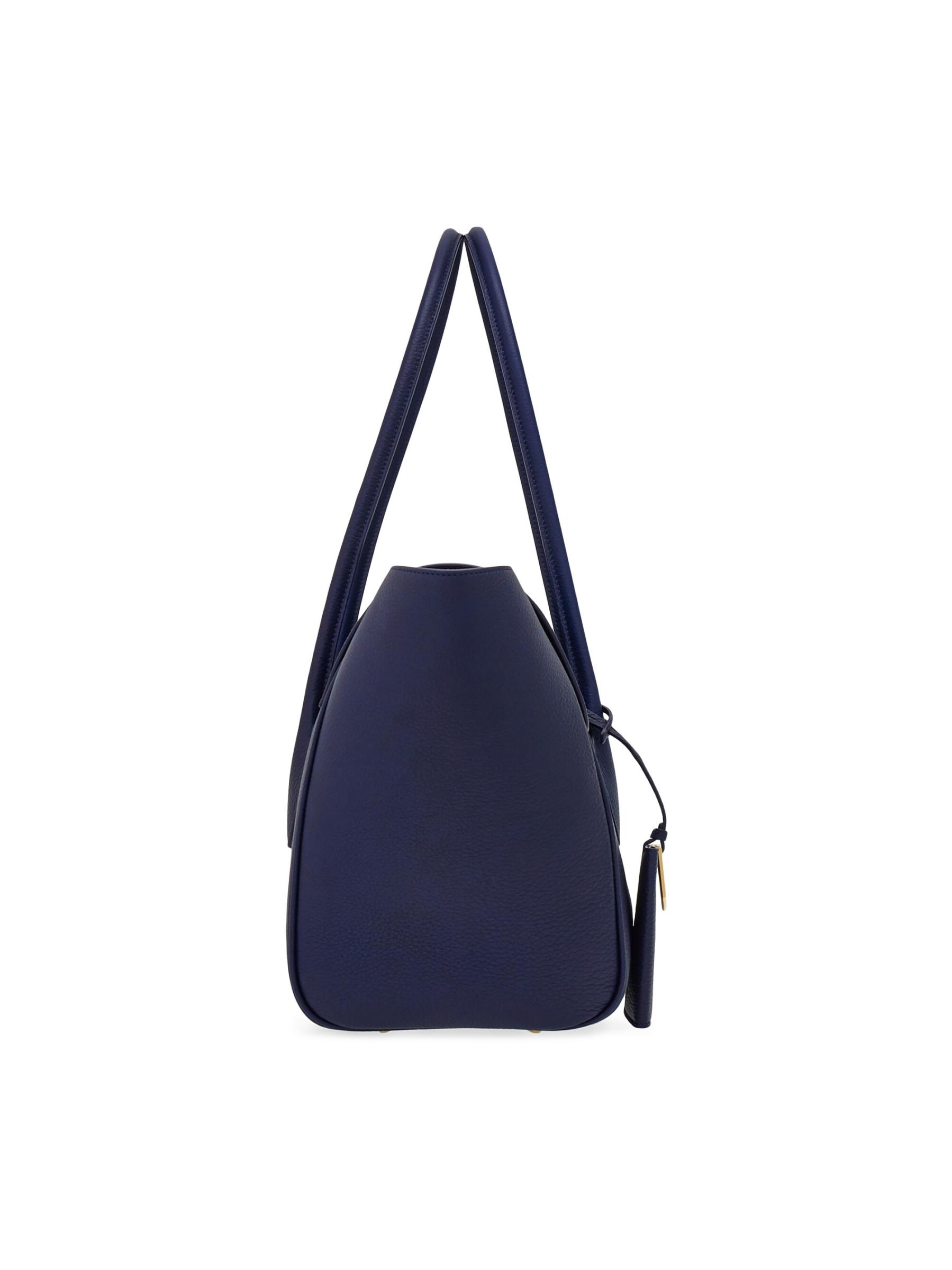 トートバッグ FERRAGAMO FLORENCE L\nTote\n35,0x18,0x29,0\nGrande 0400020579997_LIGHTCAMEL?wid=