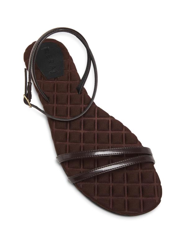 #4: صندل فاي سترابي - براون