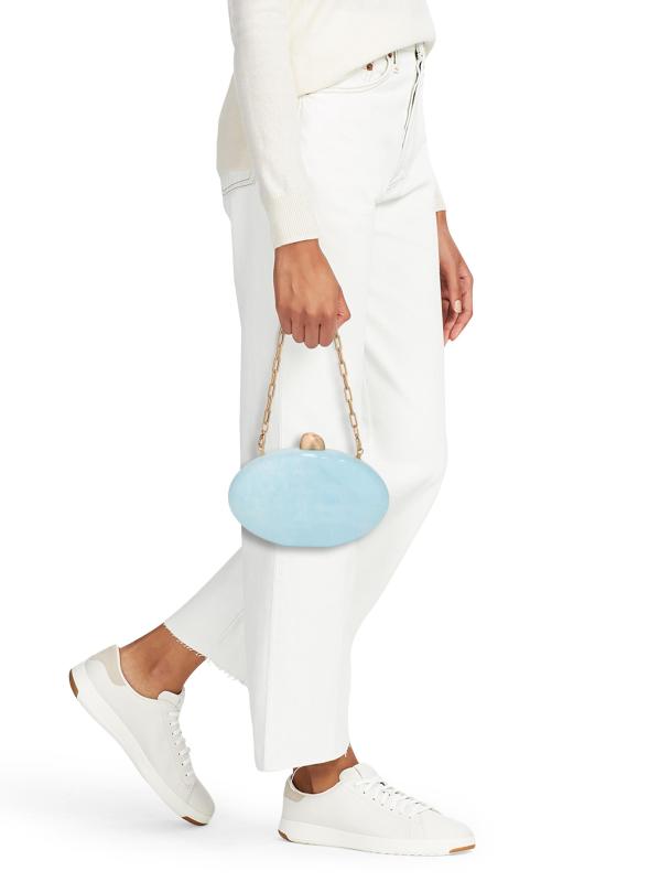 #2: حقيبة إيفيانا على شكل لؤلؤة - نسيم خفيف