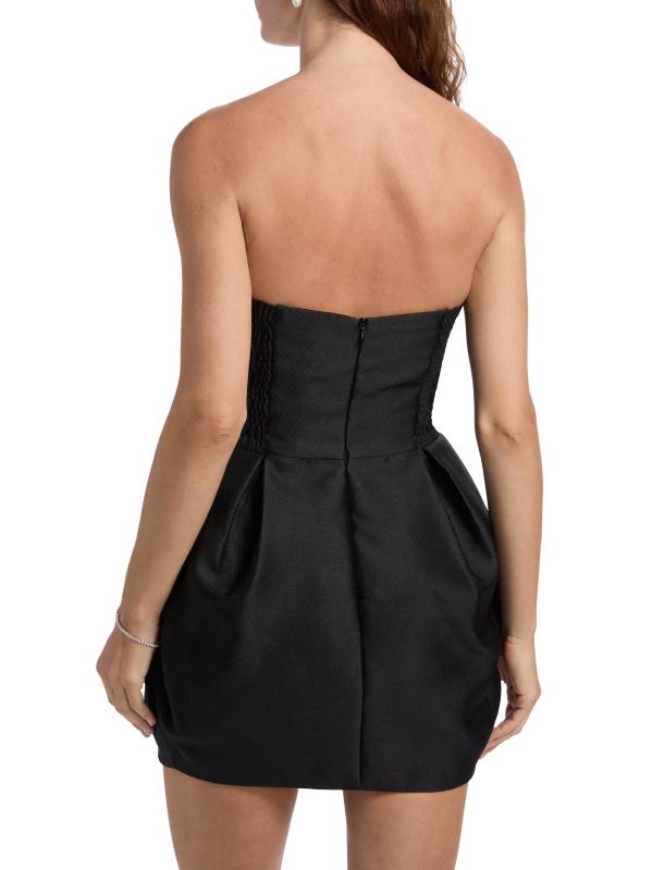 #4: فستان قصير من باوري توليب - أسود
