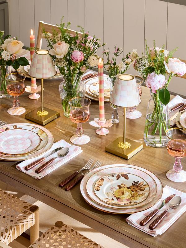 #4: حاملات شموع روزي تشيك على شكل فراشة، مجموعة من قطعتين - NO COLOR