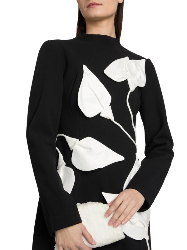 #5: فستان قصير بأكمام طويلة مزين بالزهور من Kadence - أسود وعاجيي