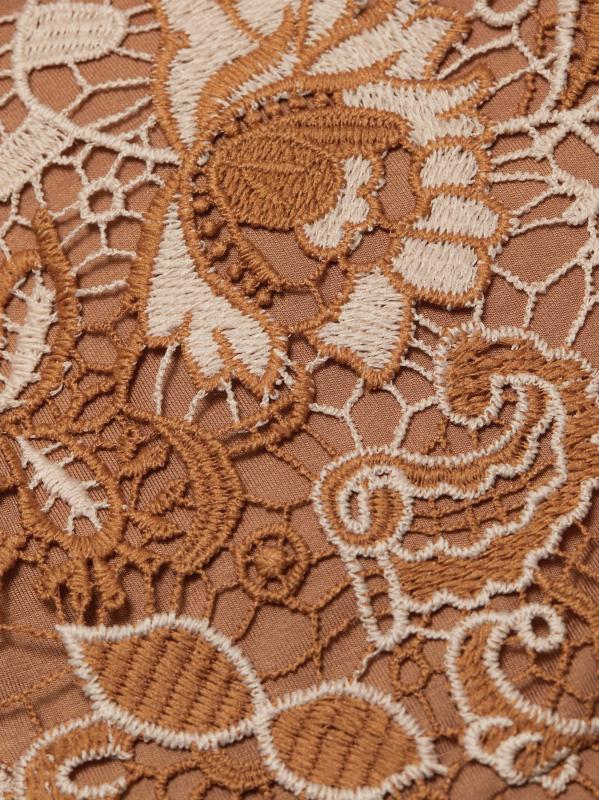 #6: فستان قصير من ماديرا كروشيه - براون