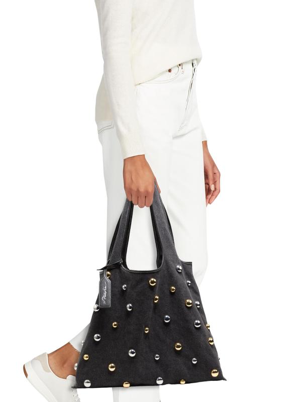 #2: حقيبة دنيم مزيّنة بقبة ماركت - أسود