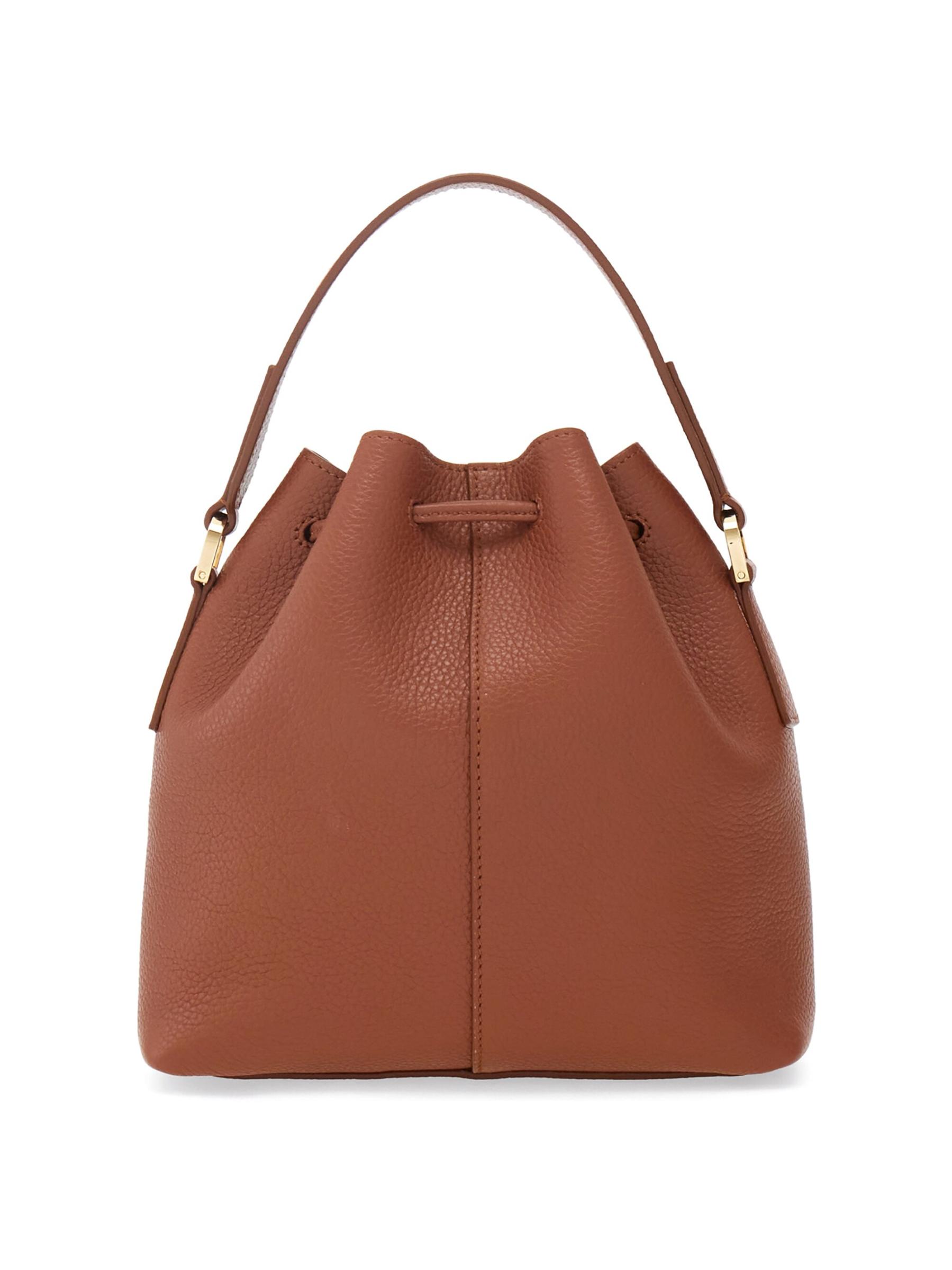 Ferragamo - レザーバケットバッグ をオンライン購入 | Saks