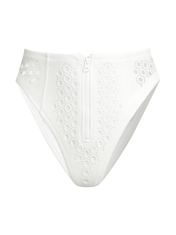 الجزء السفلي من ايمي بيكيني