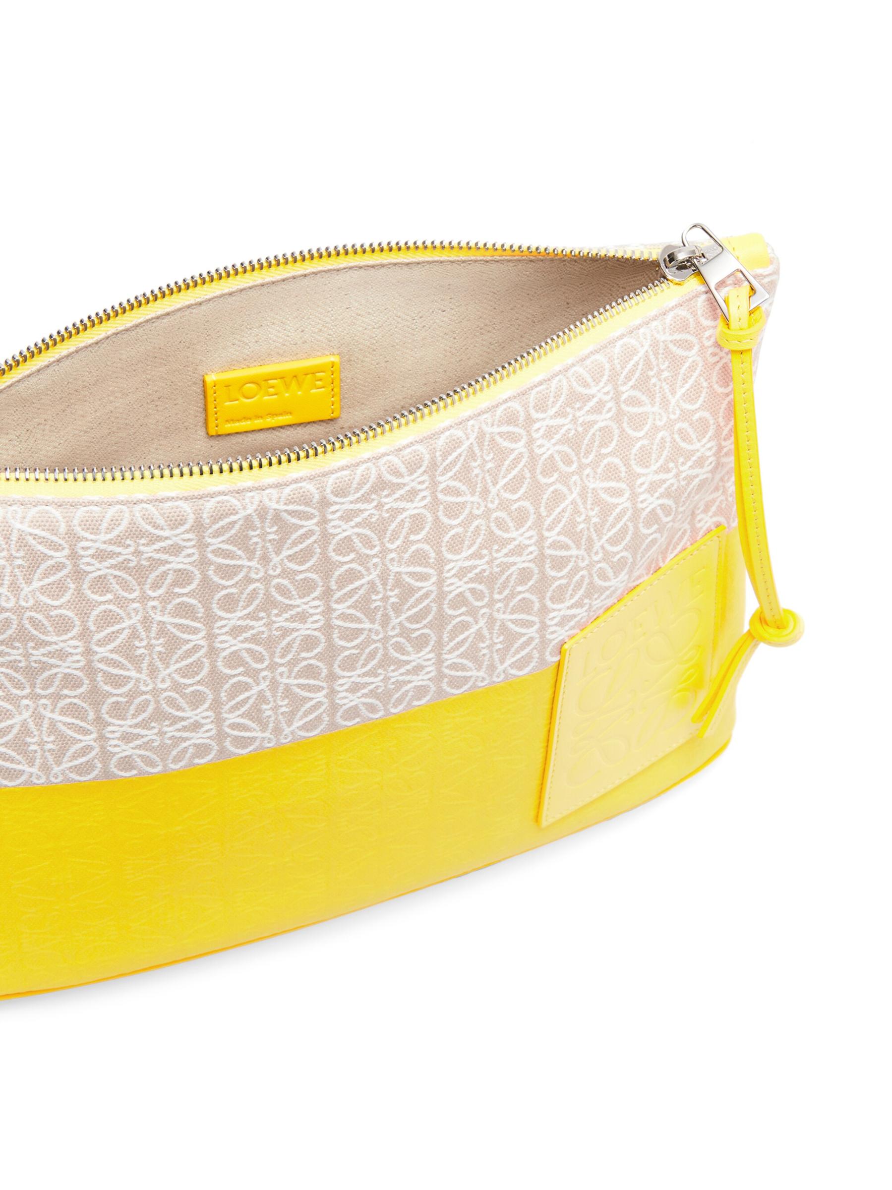 LOEWE セール★ OBLONG POUCH ANAGRAM★ECRU ECRU LOEWE OBLONG POUCH (C730C63X18) – LOZURI®
