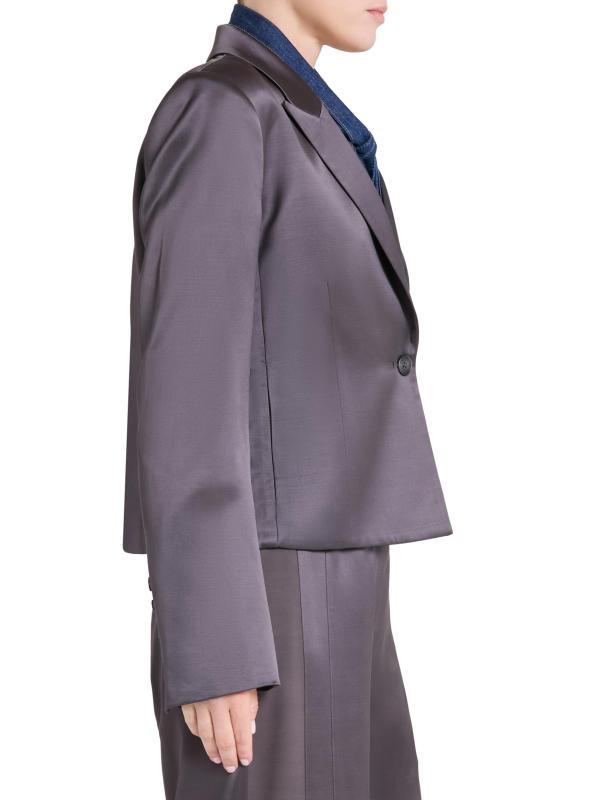 #3: بليزر صندوقي من مزيج الصوف والساتان من سوير - تورتة الشوكولاتة