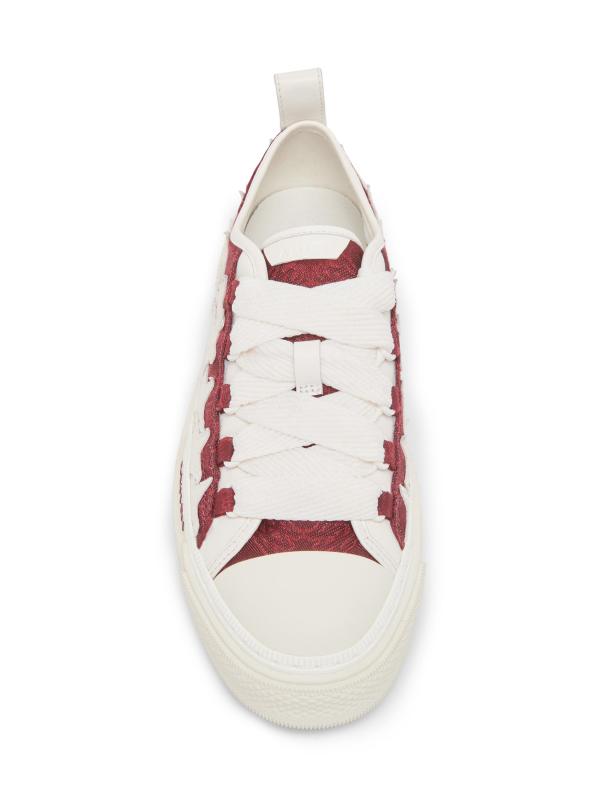 #4: حذاء «إم إيه كواد ستارز كورت» من الجلد برقبة منخفضة - منفذ قديم