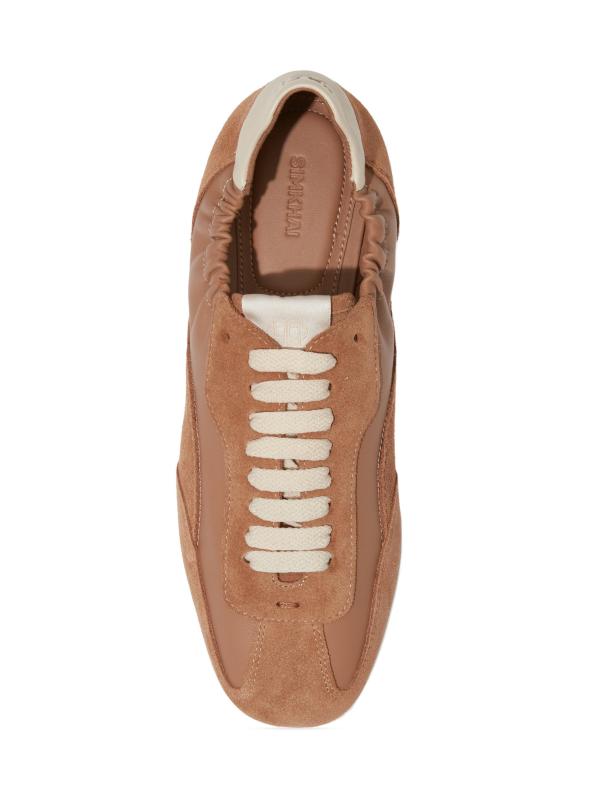 #3: حذاء جورجي سويد آند ليذر - الجمل