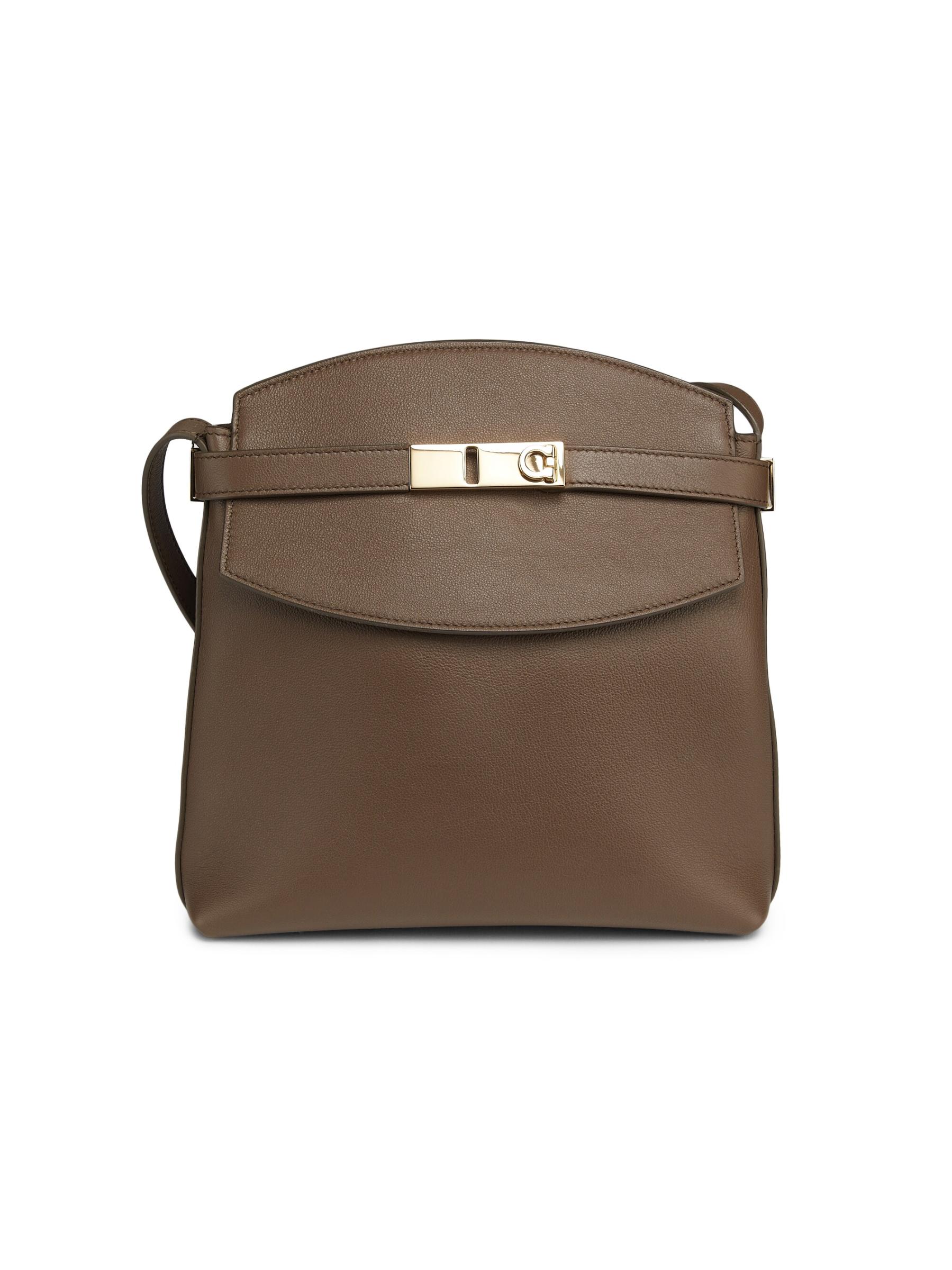 【FERRAGAMO】HUG MESSENGER BAG Hug messenger bag - Women | Ferragamo