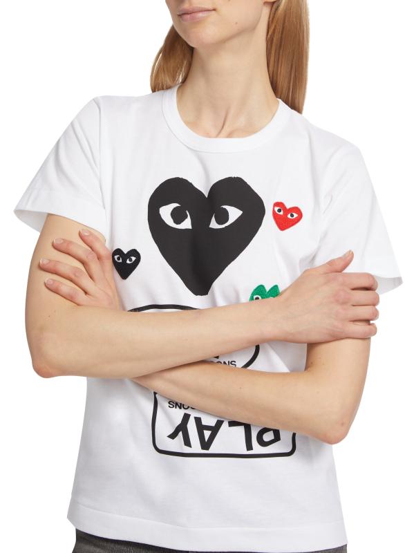 Comme des Garçons PLAY - ハートロゴグラフィックTシャツ を