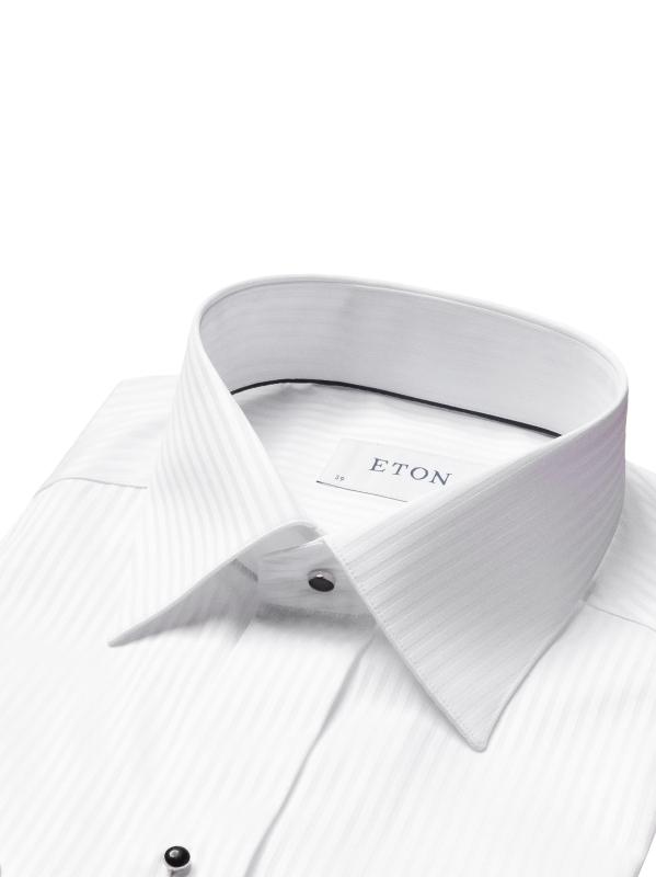 #2: قميص مخطط ساتان بمقاس معاصر - أبيض