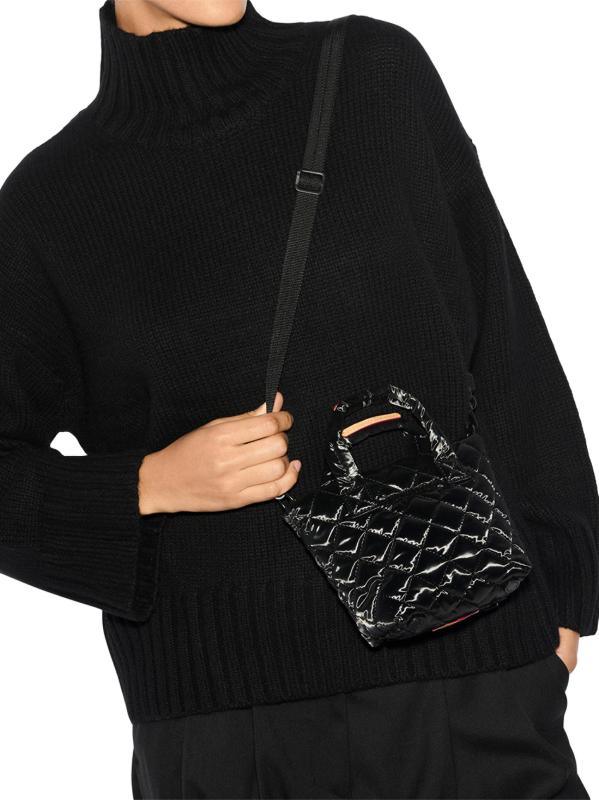 #2: حقيبة بيتيت مترو ديلوكس المبطنة بحزام يلتف حول الجسم - أسود