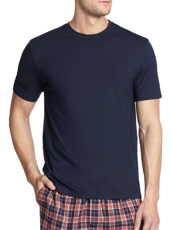 تي شيرت برقبة مستديرة