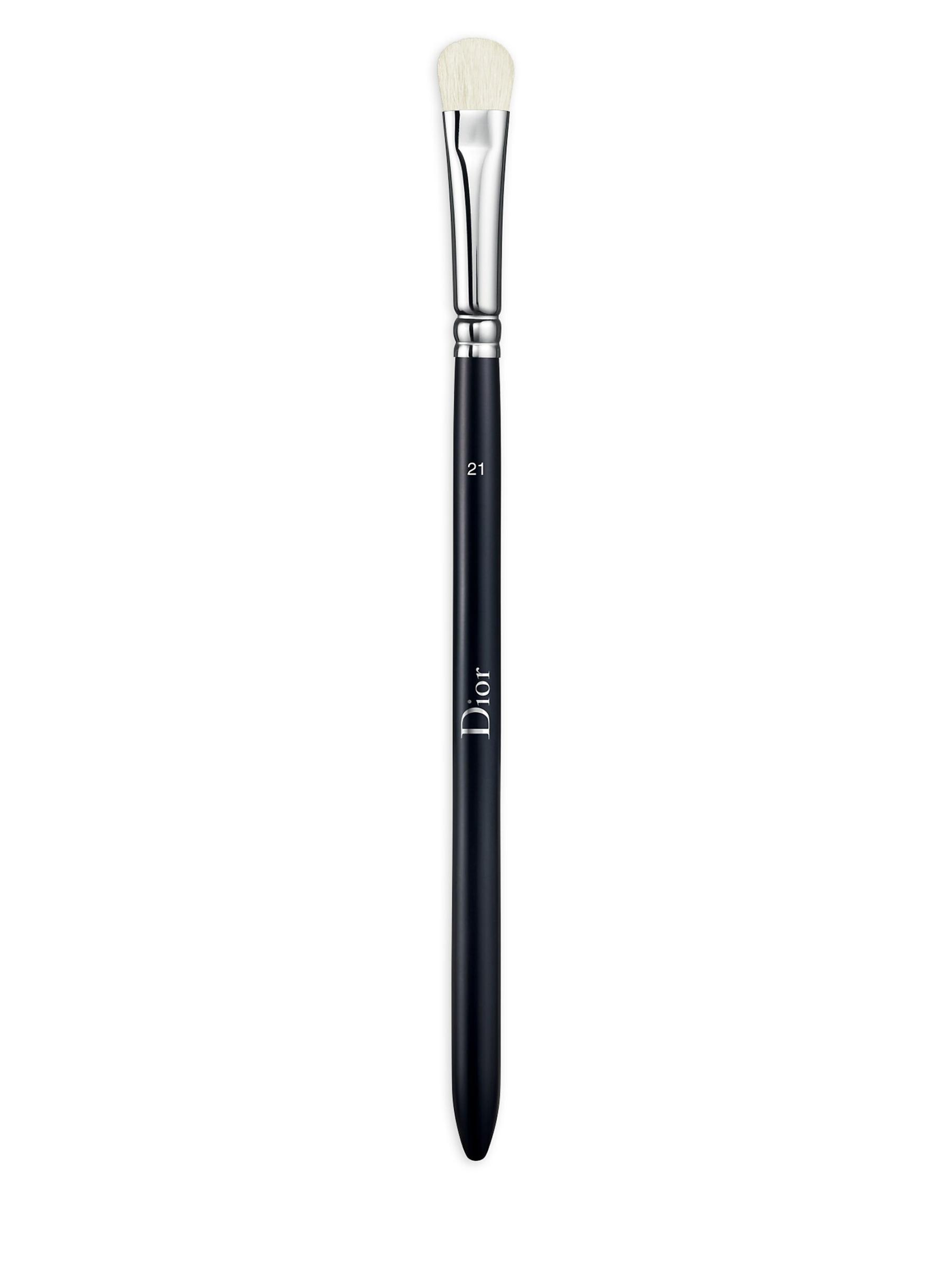 【Dior】バックステージ アイシャドウ シェーダーブラシ N21 Dior - バックステージ アイシャドウ シェーダーブラシ N21 を