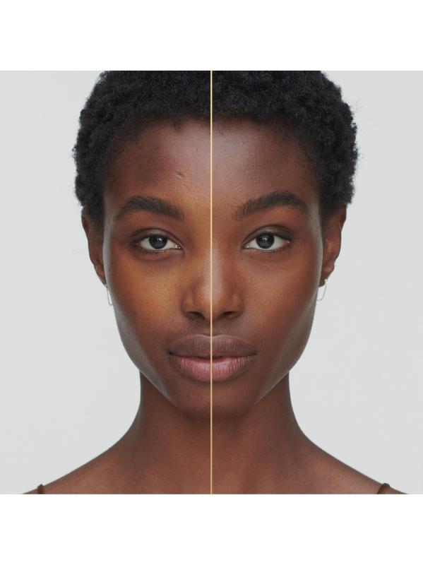 #2: مكياج ري-نيوتريف ألترا راديانس السائل واسع الطيف بعامل حماية 20 - 7W1 ديب سبايس