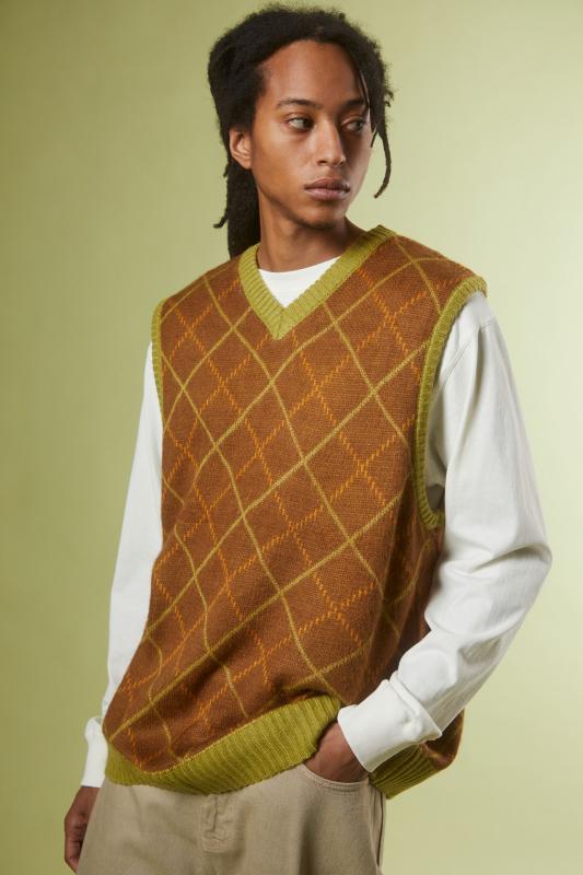 brown diamond sweater