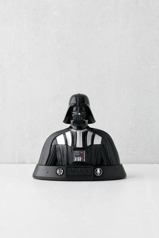 STAR WARS Bluetoothスピーカー バンダイ、原寸大のダース