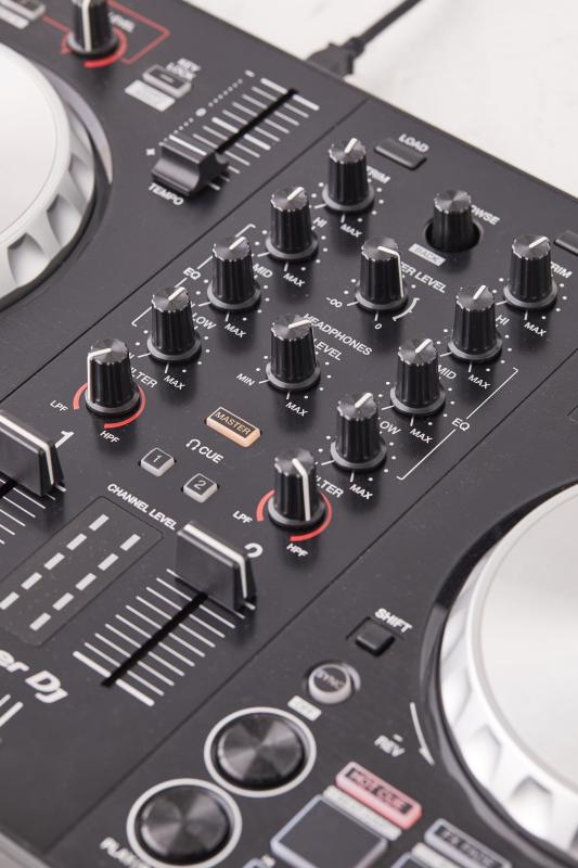 Pioneer DJ DDJSB3 Serato DJ Controller And Scratch Pad Set Urban