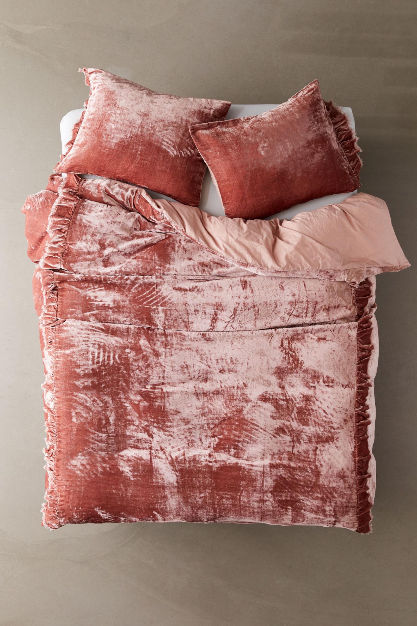 Velvet Ruffled Edge Duvet Cover 香港Urban Outfitters