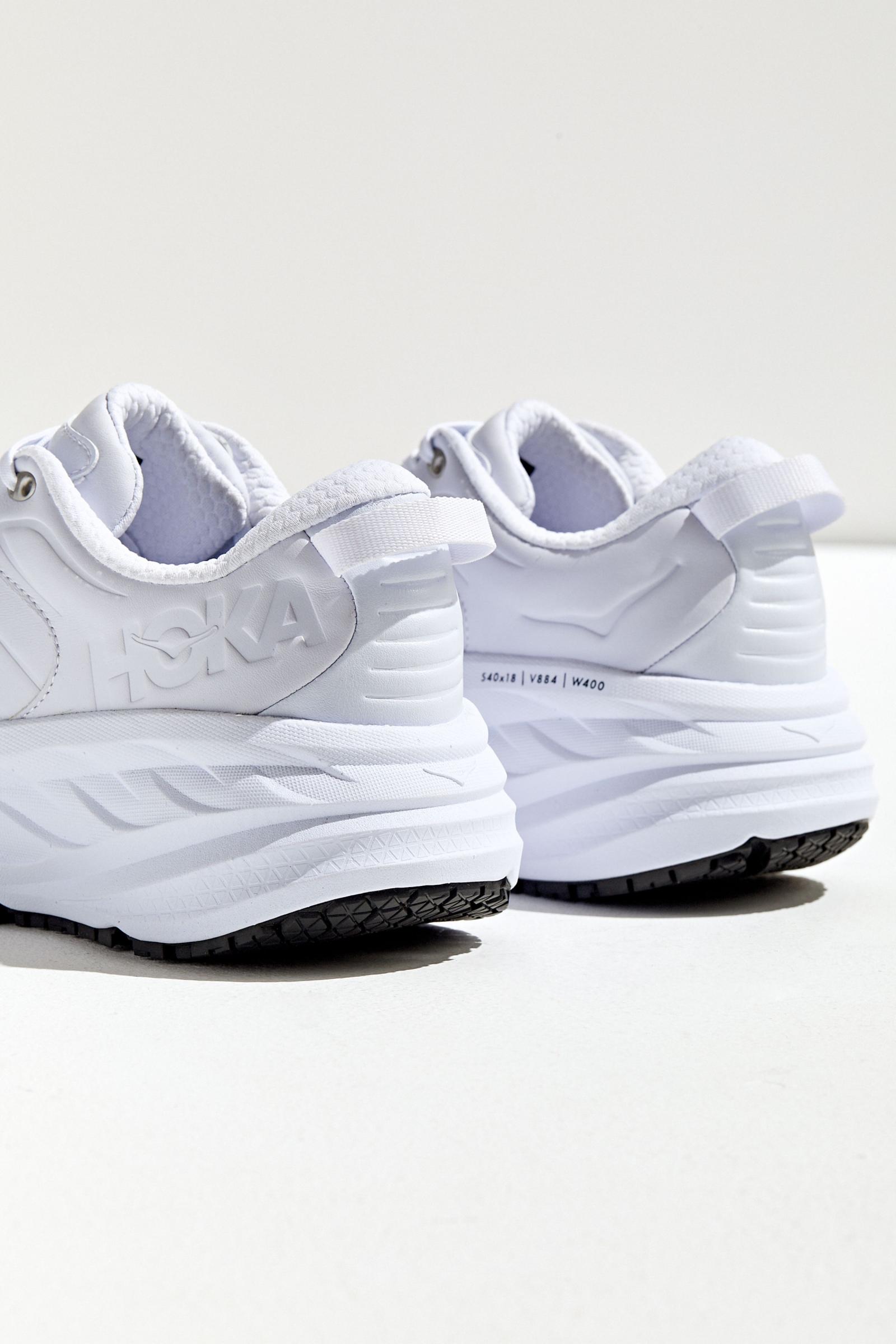 HOKA ONE ONE® Bondi SR Running Shoe 香港Urban Outfitters