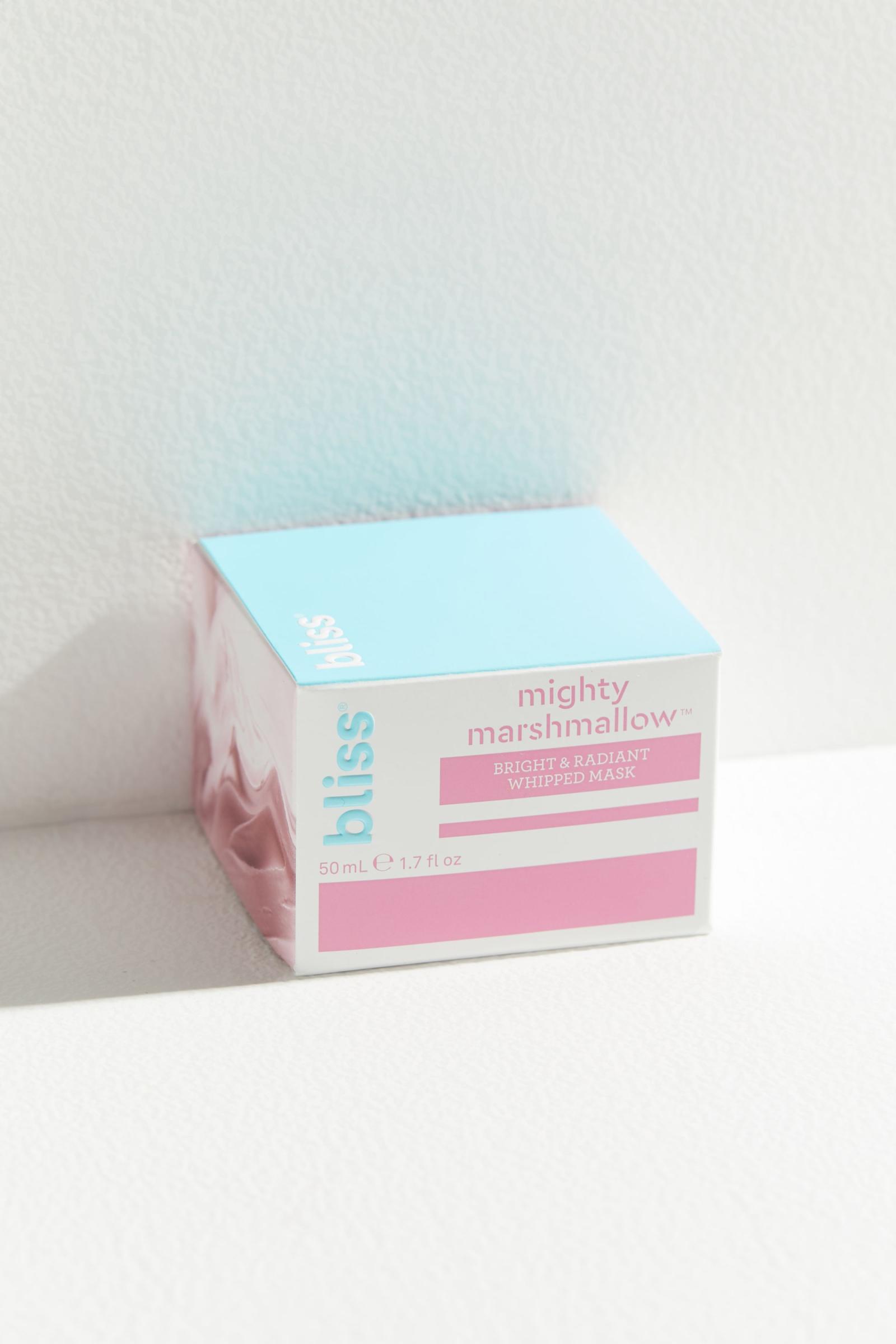 Bliss Mighty Marshmallow Whipped Mask Urban Outfitters 日本