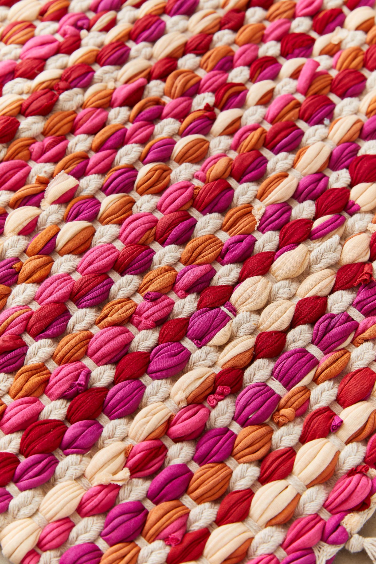 Lani Chunky Rag Rug 어반 아웃피터스 코리아