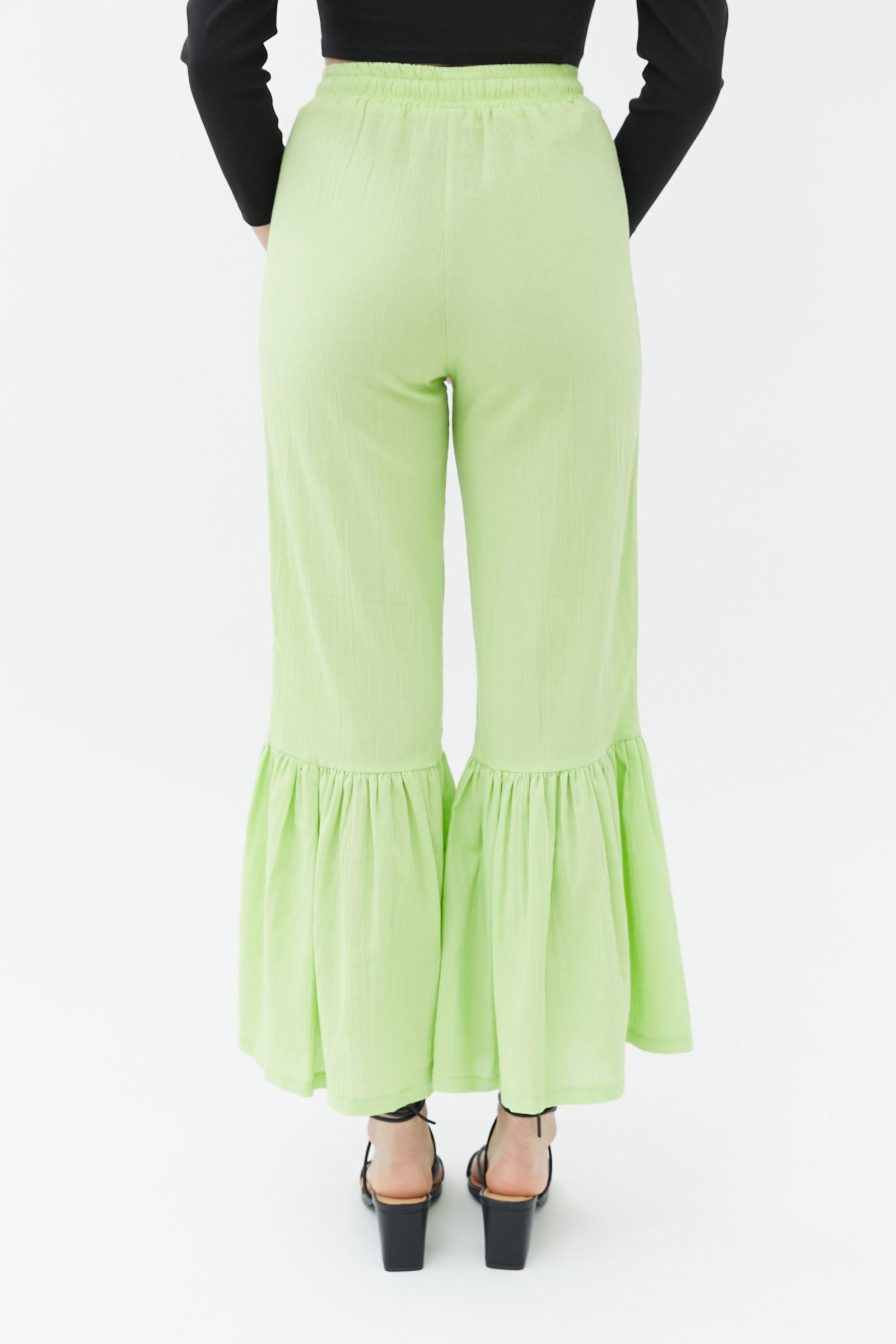 Tach Clothing Fiona Drawstring Flare Pant Urban Outfitters 日本