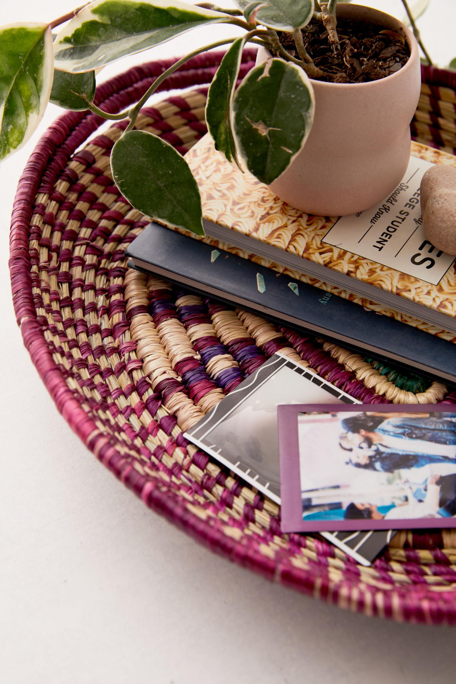 Seagrass Woven Tray Urban Outfitters 日本