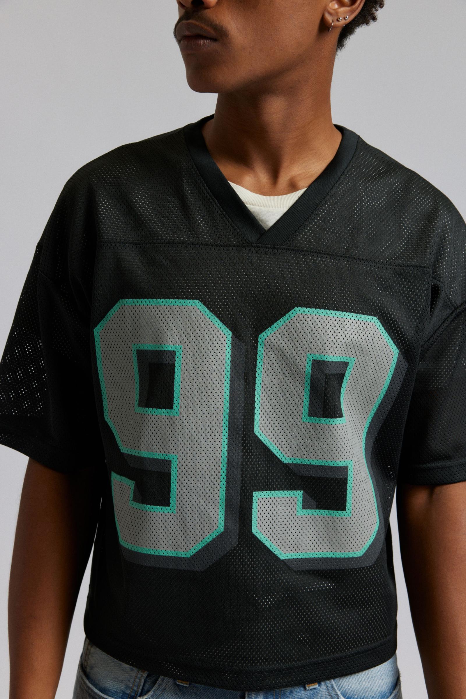 Football Jersey V-Neck Tee | Urban Outfitters Taiwan