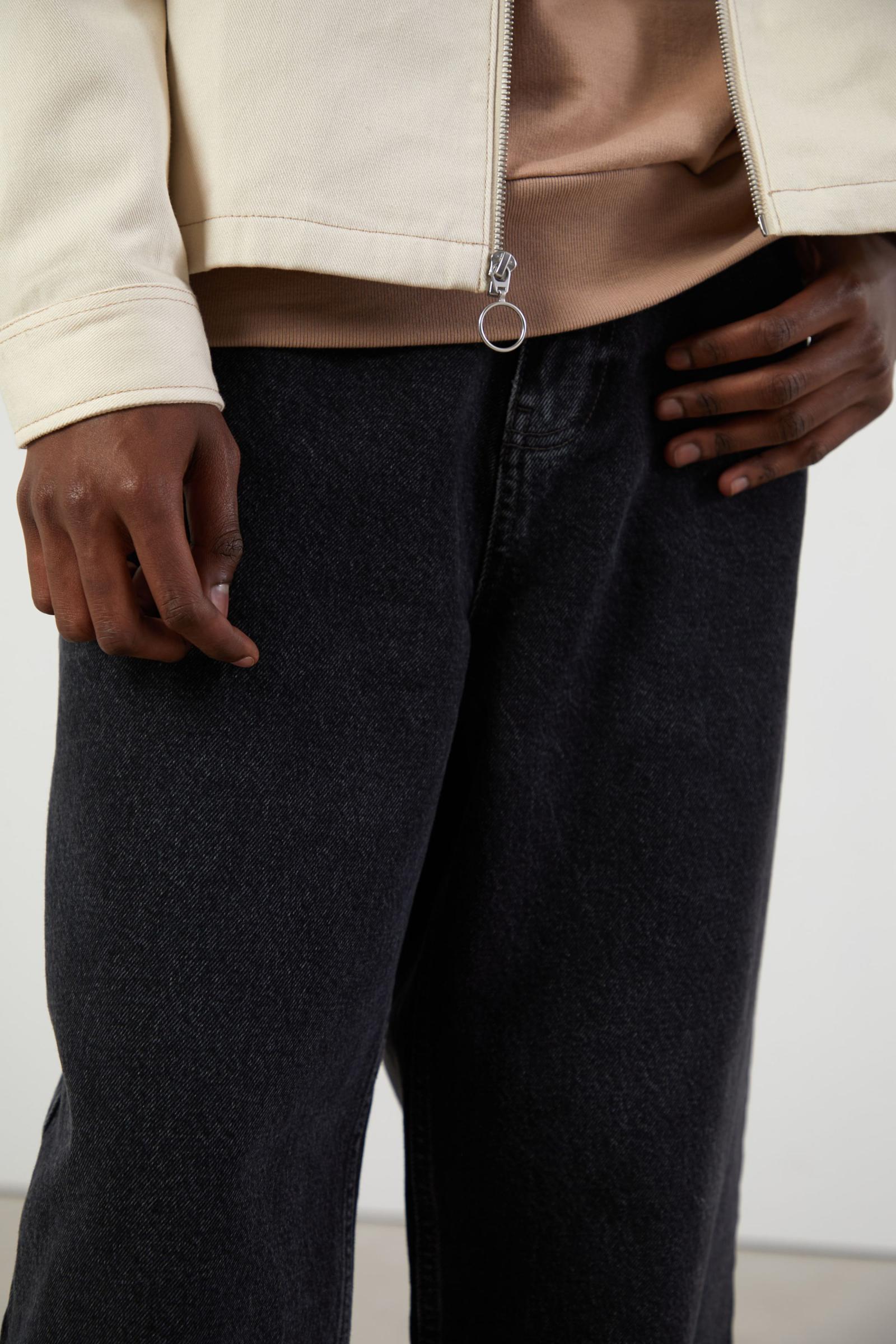 bdg big jack shredded relaxed fit jean