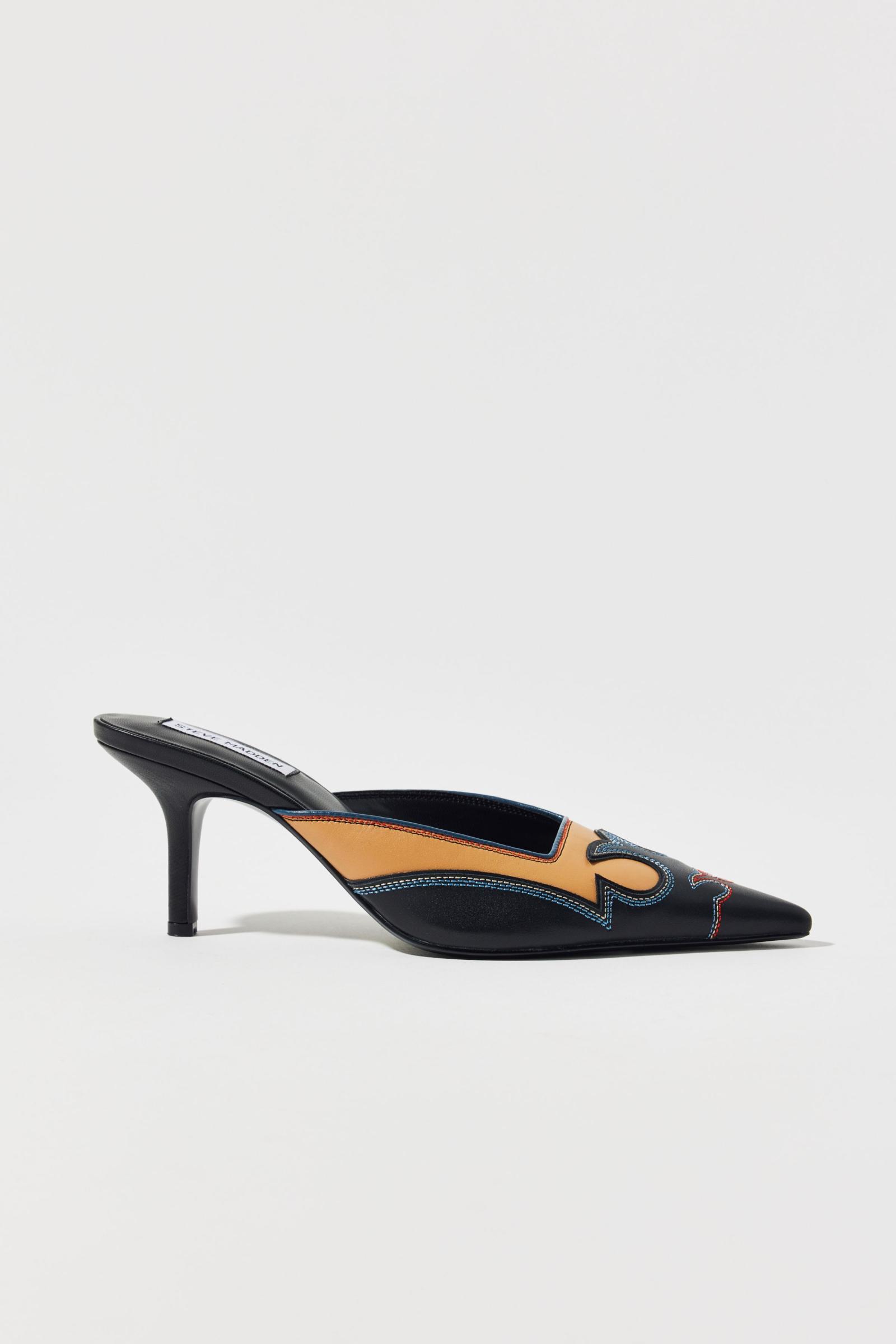 Steve Madden Thorin Pointed Toe Mule | Urban Outfitters