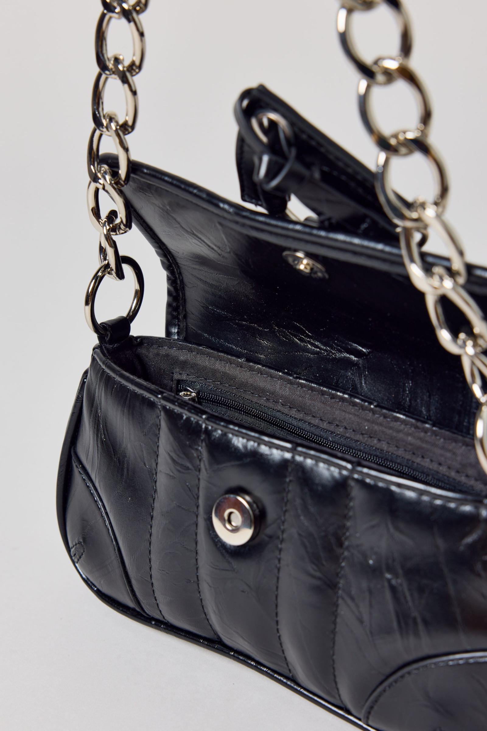 Silence + Noise Hailey Buckle Bag | Urban Outfitters Japan