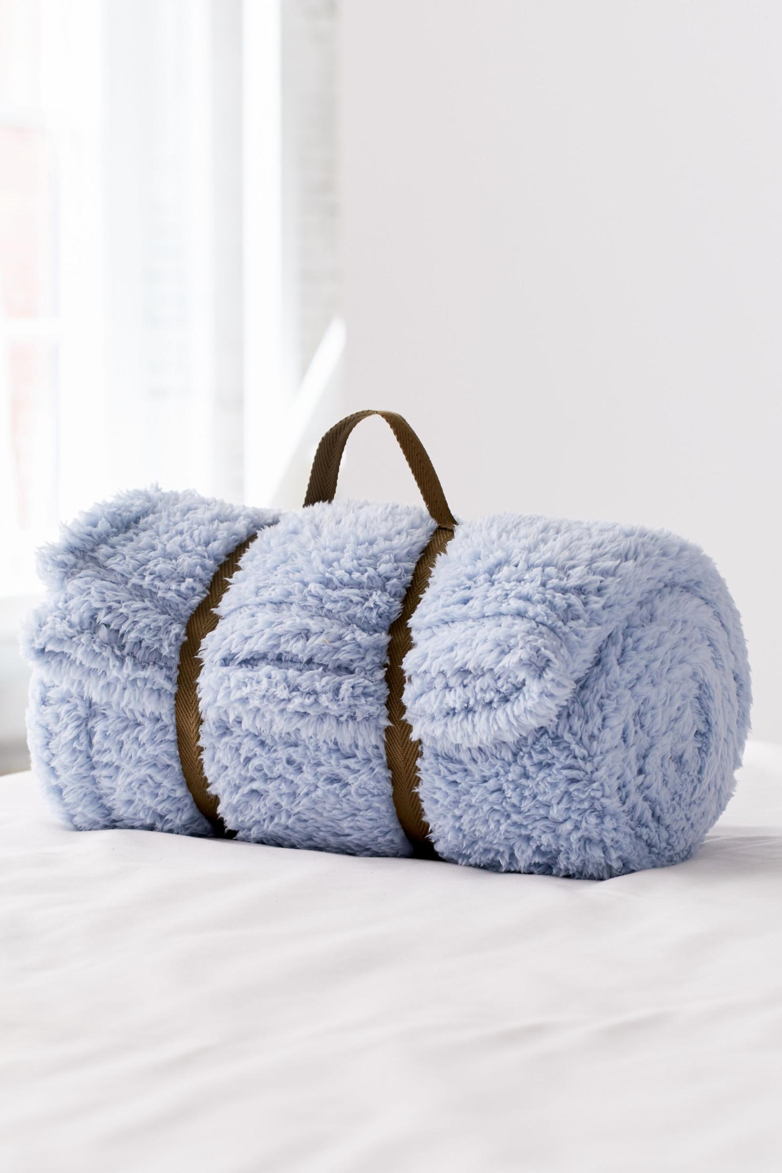 Amped Fleece Throw Blanket Urban Outfitters Australia