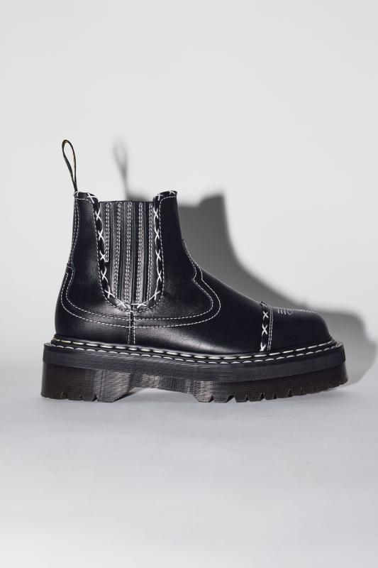 Dr. Martens 2976 Gothic Americana Quad Chelsea Boot | Urban