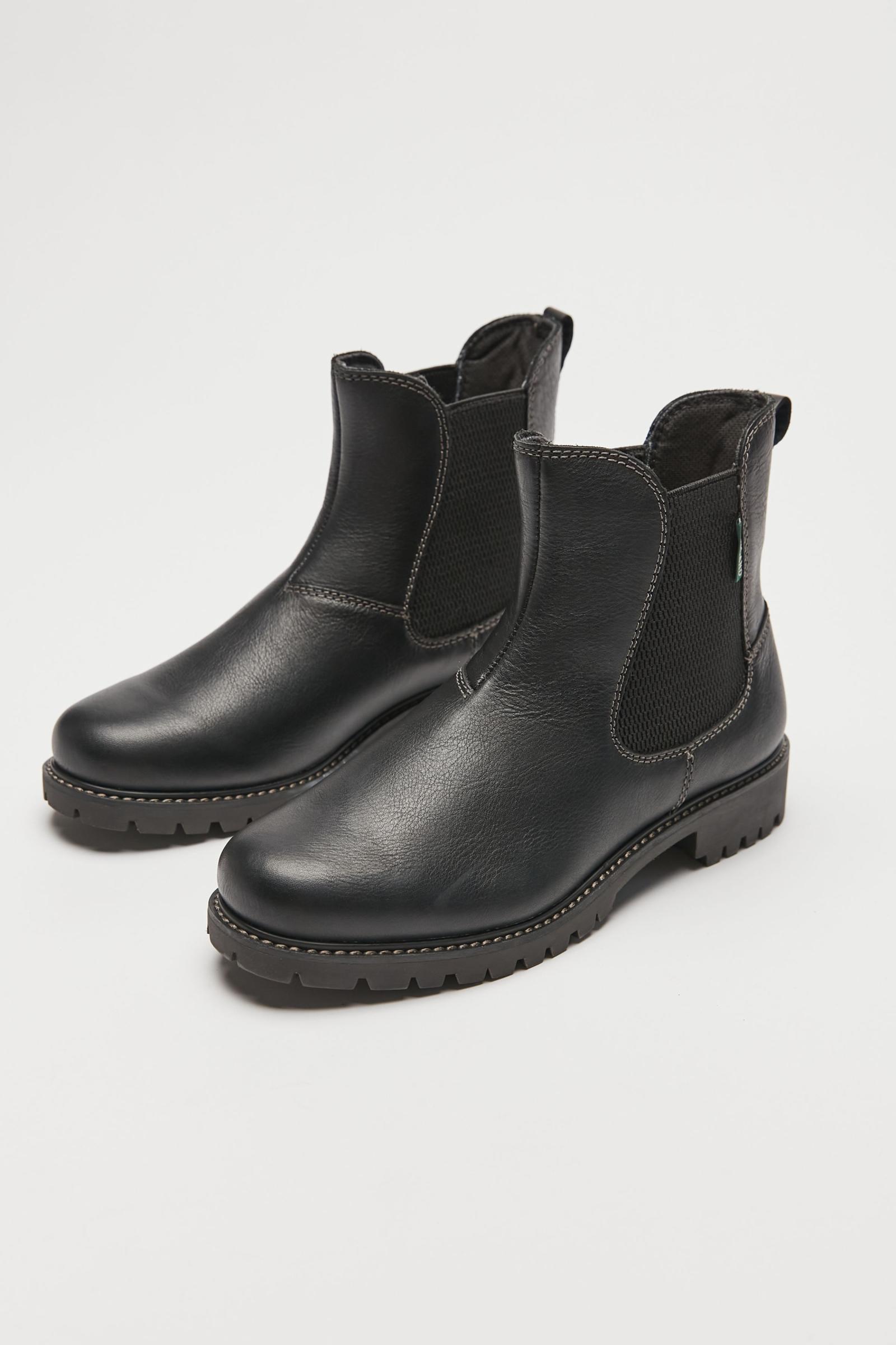 eastland ida chelsea boot