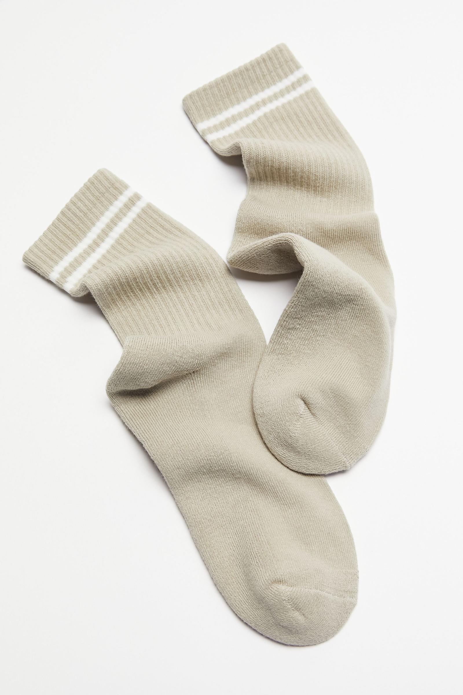 Athletic Stripe Crew Sock 香港Urban Outfitters