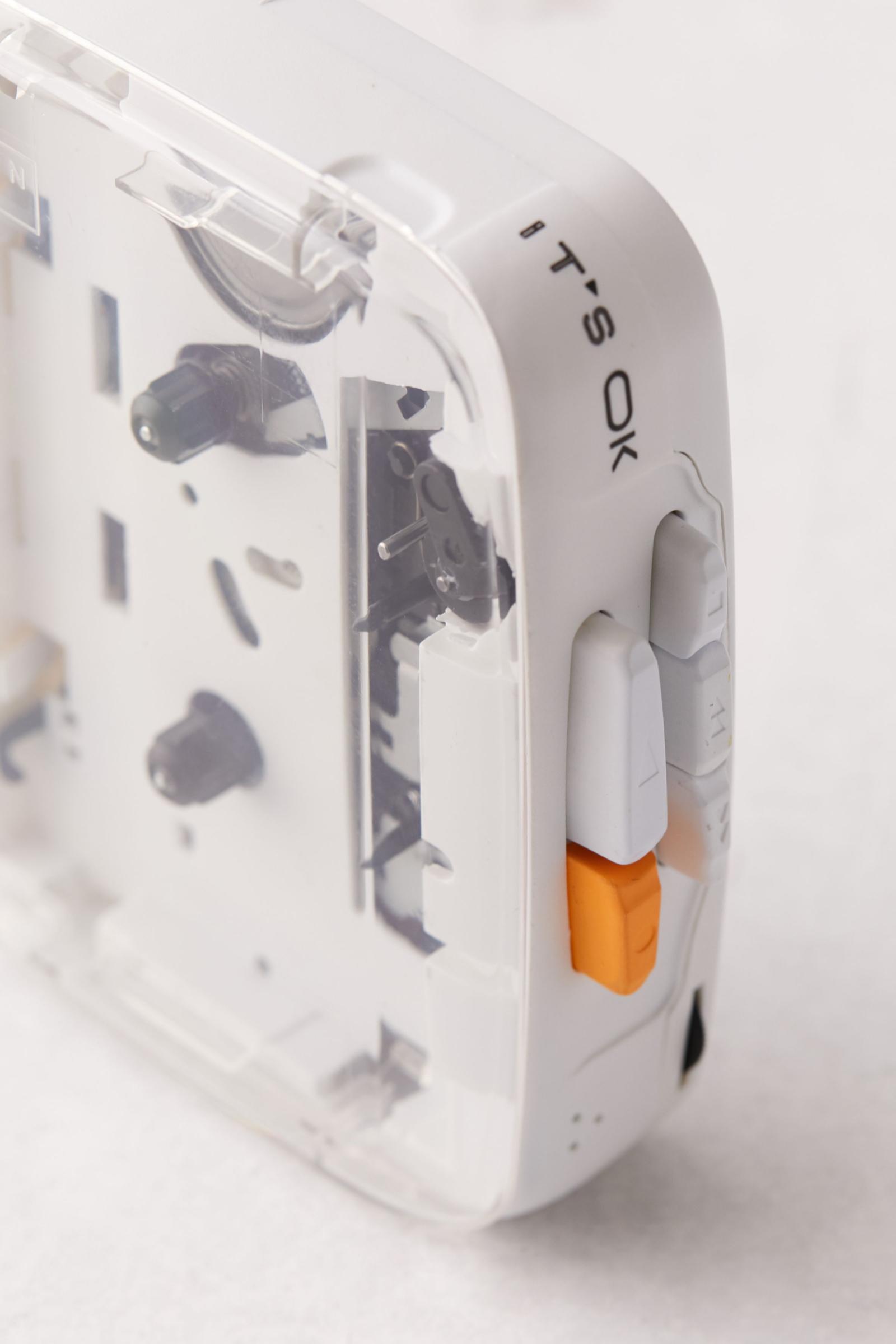 NINM Lab It’s OK Bluetooth Cassette Player 어반 아웃피터스 코리아