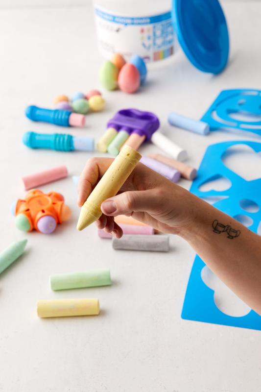 Yoobi Sidewalk Chalk Bucket Urban Outfitters Singapore