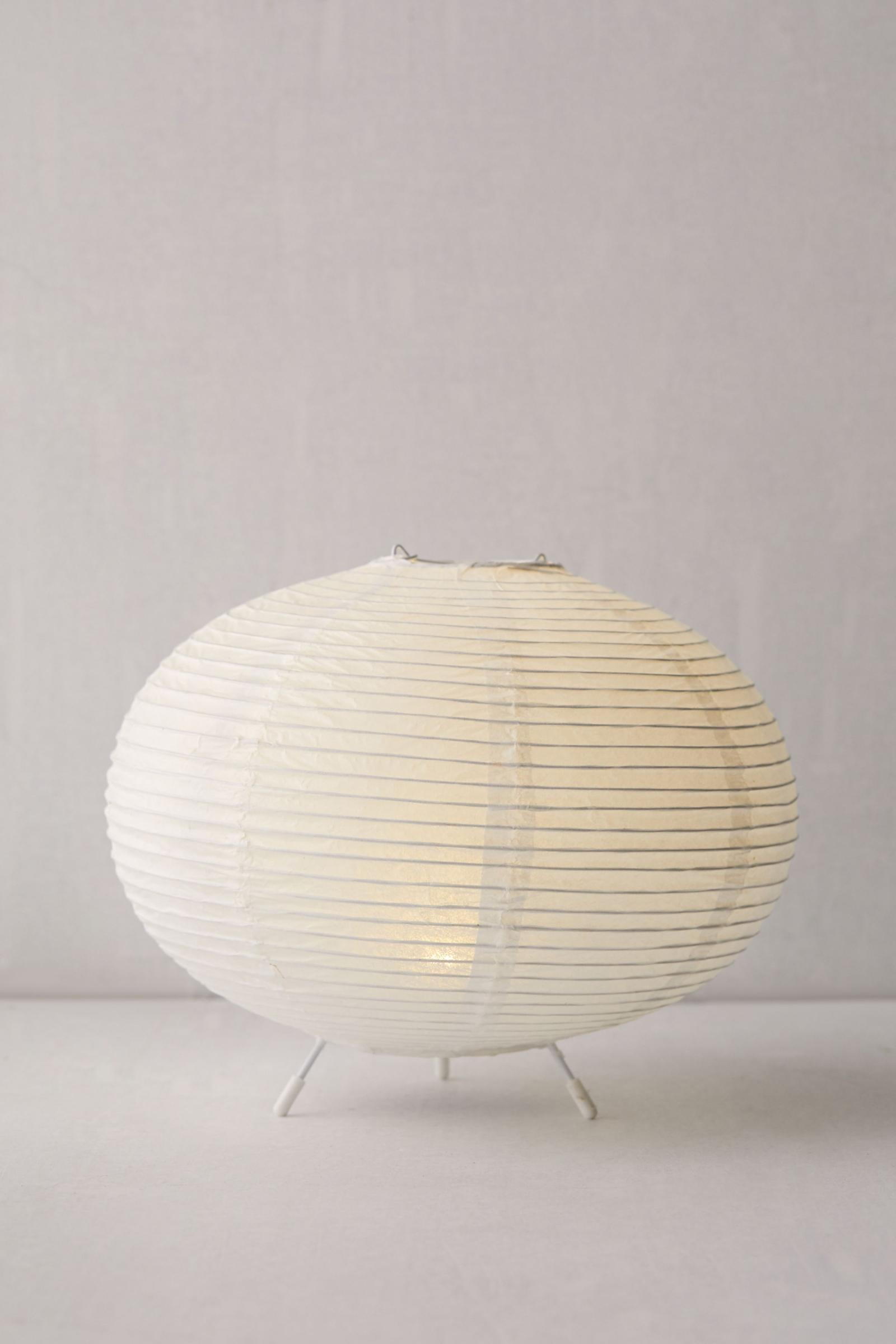 Paper Lantern Table Lamp Urban Outfitters 日本