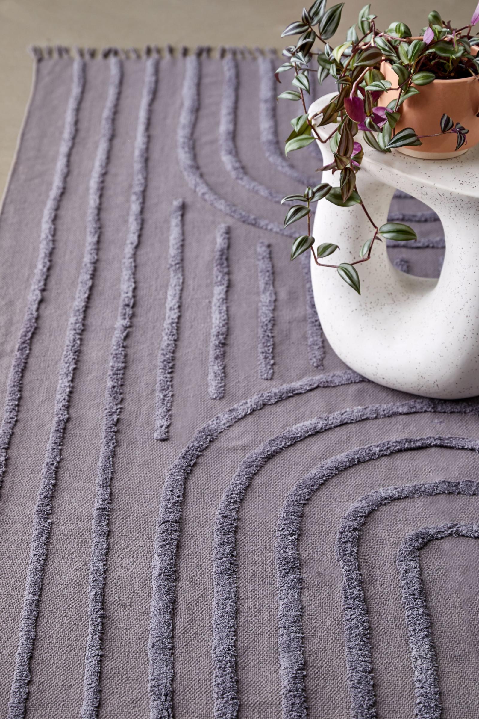 Modern Hilo Tufted Rug Urban Outfitters Australia