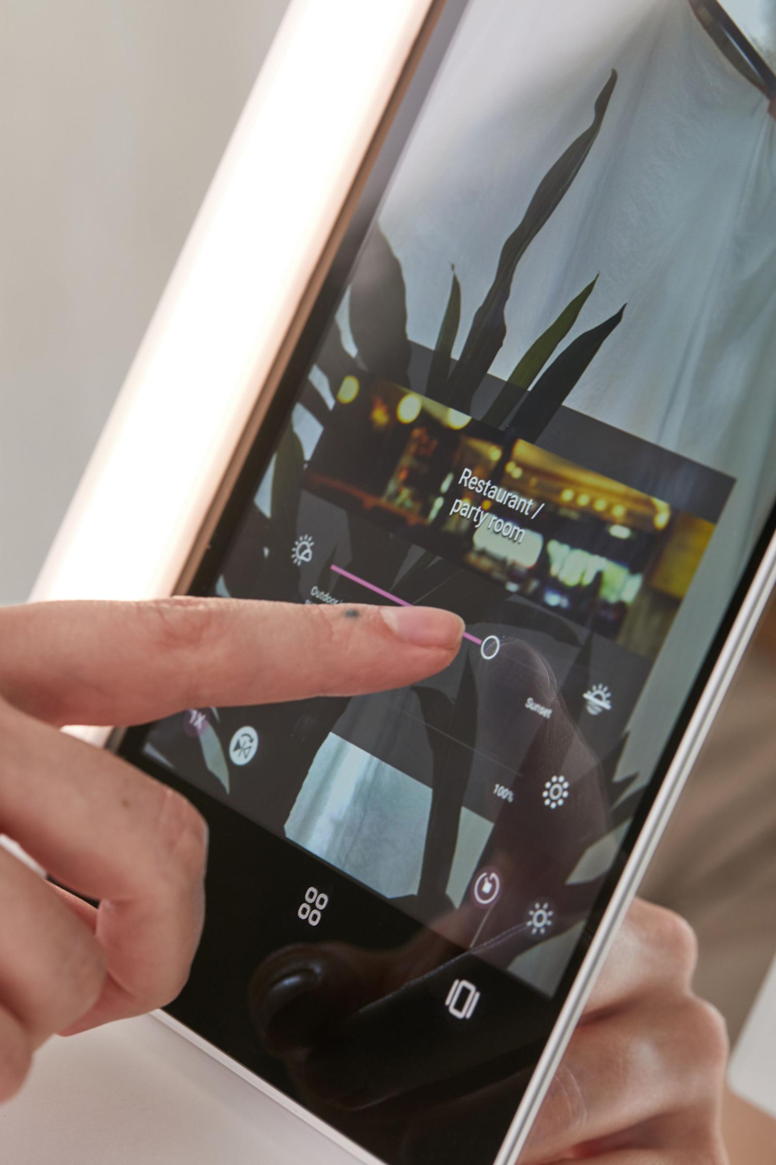 HiMirror Slide Smart Vanity Mirror Urban Outfitters Australia