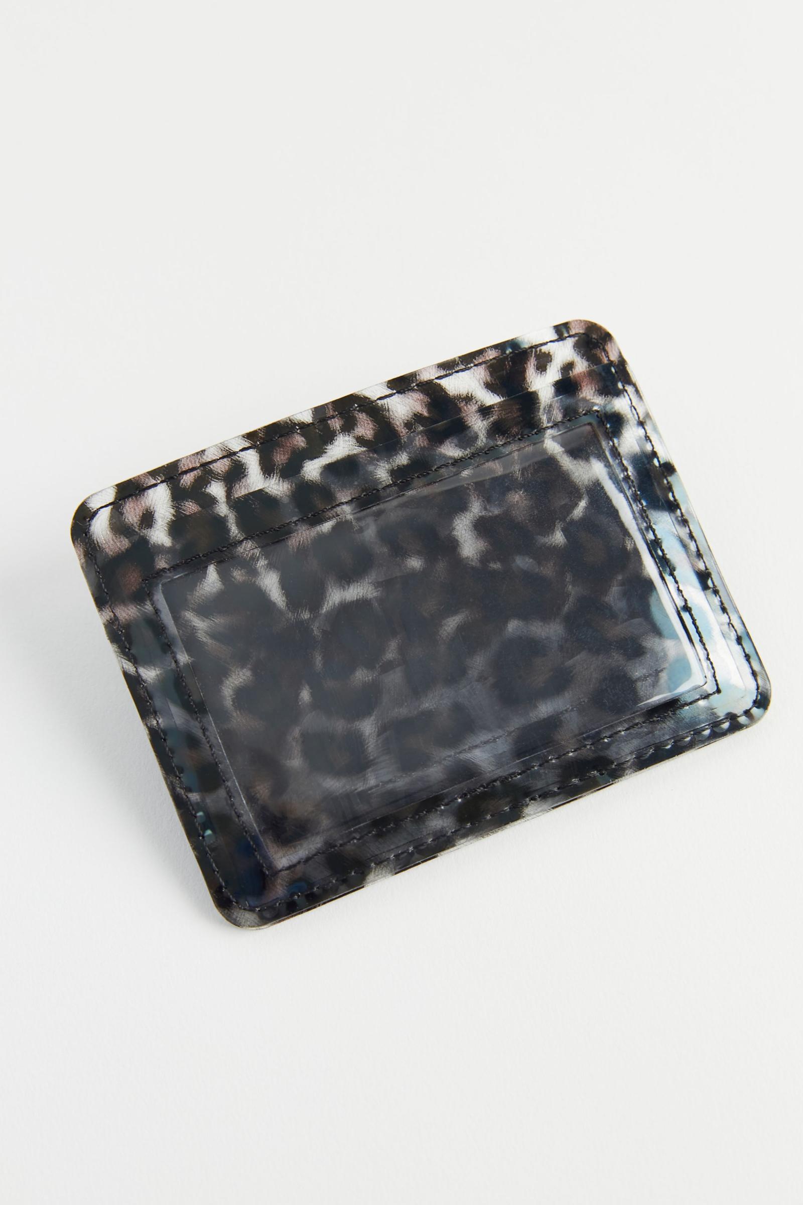 Vanessa Card Holder Urban Outfitters Korea Clothing, Music, Home & Accessories