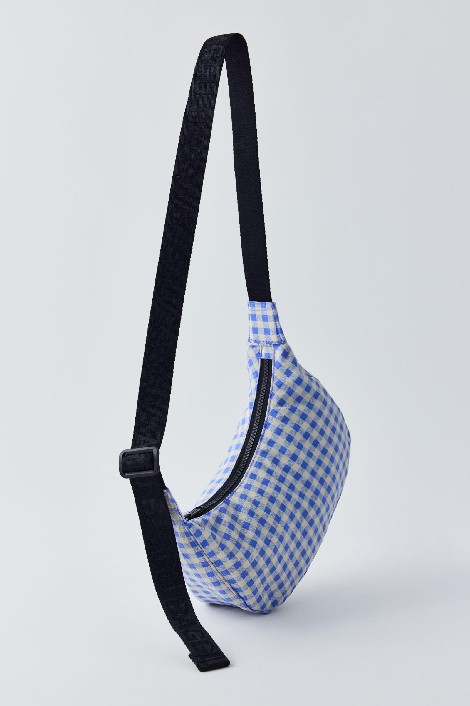 BAGGU UO Exclusive Gingham Small Nylon Crescent Bag Urban Outfitters Hong Kong Clothing